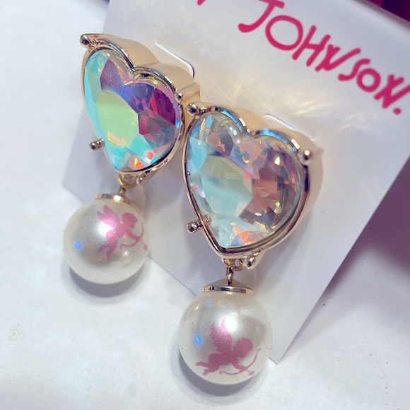 ⚜️Betsey Johnson Pink Heart Cupid Pearl Valentines Day Earrings! NWT! - Picture 4 of 5